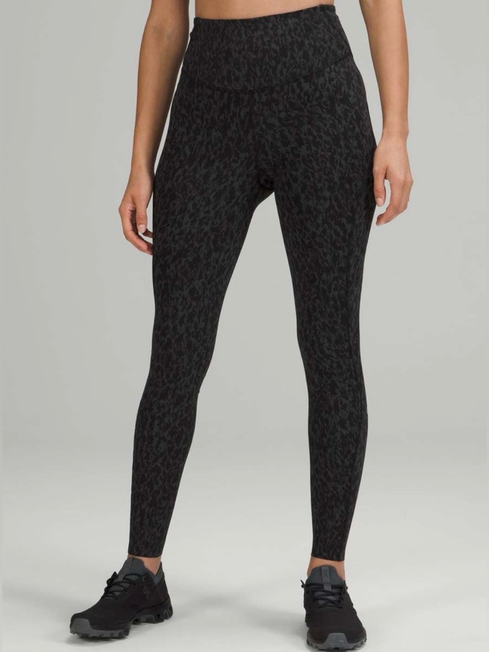 LULULEMON Leopard Camo Deep Coal Multi Base Pace High-Rise Tight 25” Nulux Sz 6